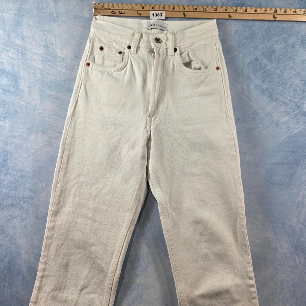 Zara Womens High Waisted Straight Leg Raw Hem White Jeans Size 0‎ 24 x 27